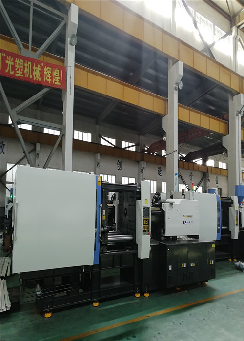 Energy Saving Small Multi Color Injection Molding Machine For Plastic Bag Making