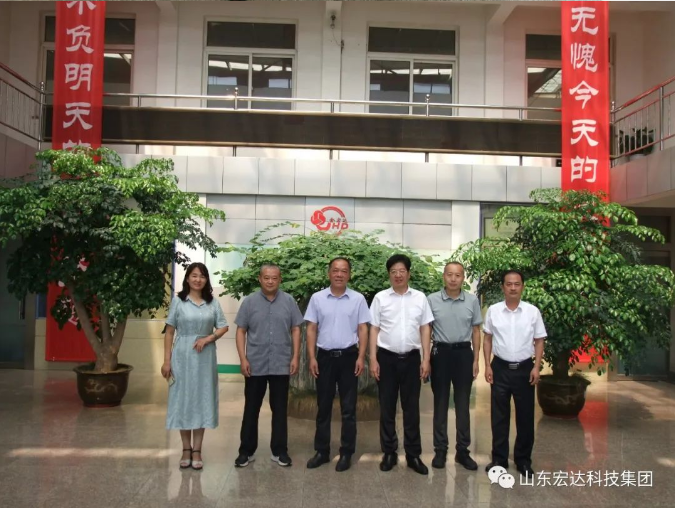 长清区人大常委会副主任王庆波一行到星空体育最新官网（China）官方网站集团调研
